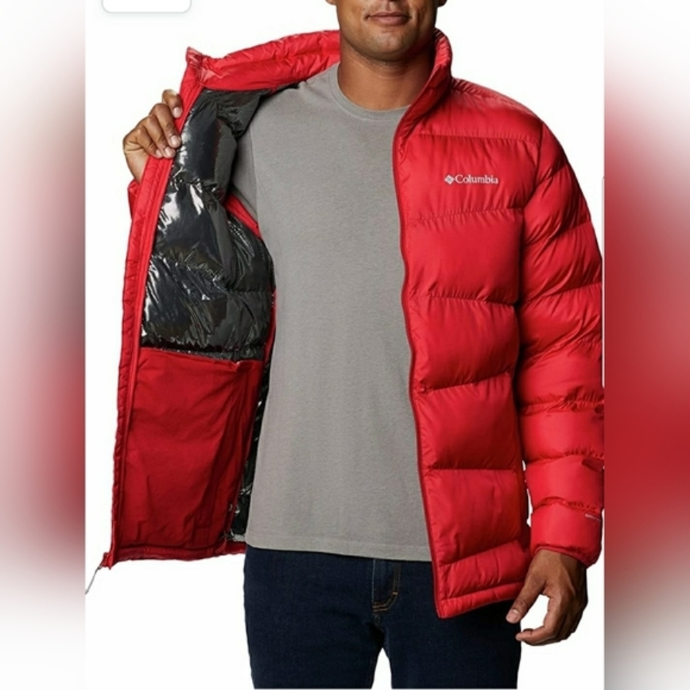 Red Columbia omni heat  great condition